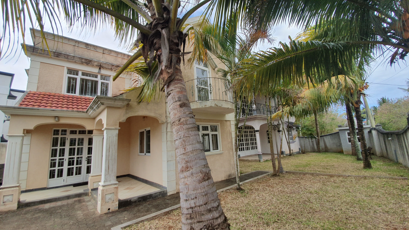 Pereybere House for sale Pam Golding Mauritius House Grand Baie